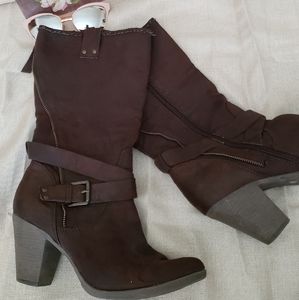 Distressed Mid Calf Brown Suede Zip Up Boots